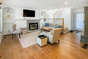 Lakeshore Retreat